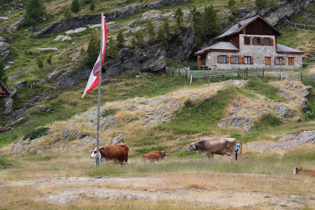 Aparthotel Alpenrose Martell Zewnętrze zdjęcie